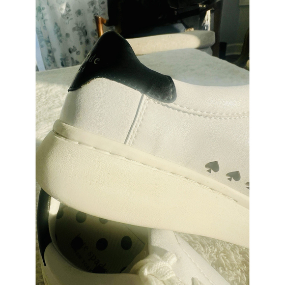 Kate Spade Lift Leather, Athletic Shoes, Arctic White, Black Size 7.5 Spades - Picture 3 of 16
